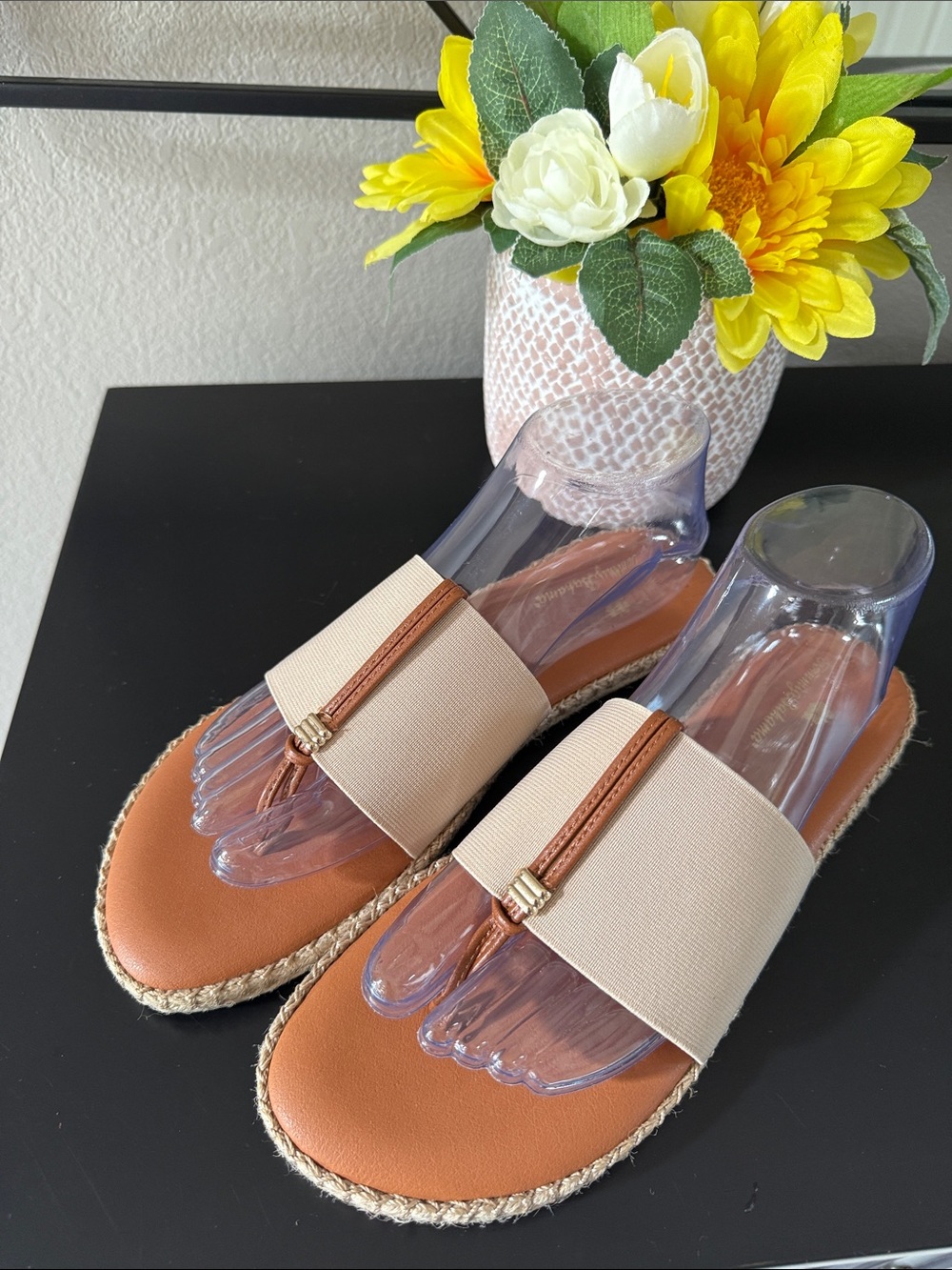 Tommy Bahama Sandals - Picture 2 of 8